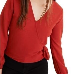 Madewell - Texture & Thread Crepe Wrap Top used!!